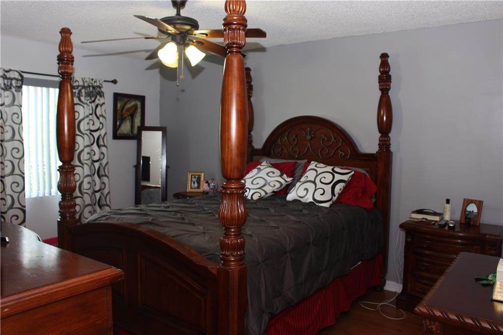 SAWGRASS EXCHANGE - Residential