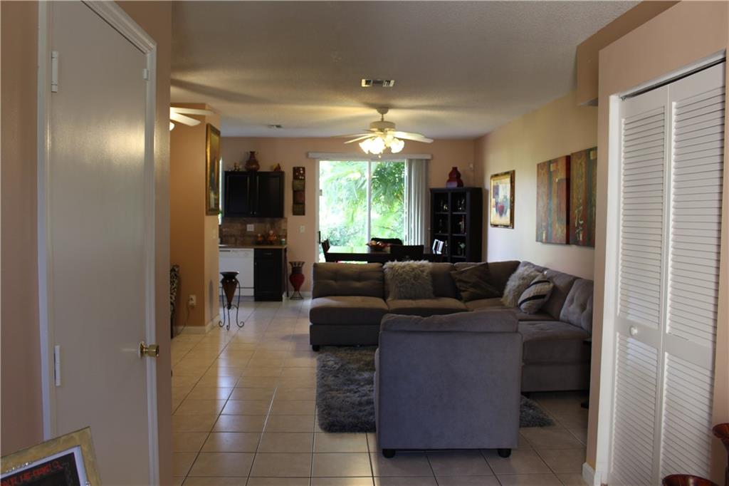SAWGRASS EXCHANGE - Residential