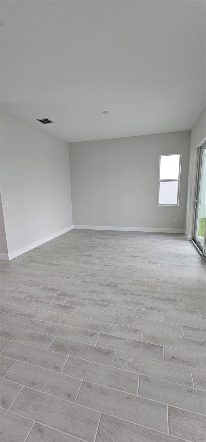 Orchards/Westlake Ph II - Residential Lease