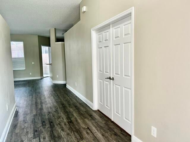 1182 AVIARY Road