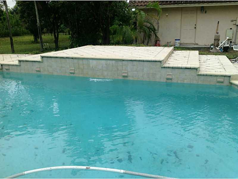 PINE TREE ESTATES - Residential