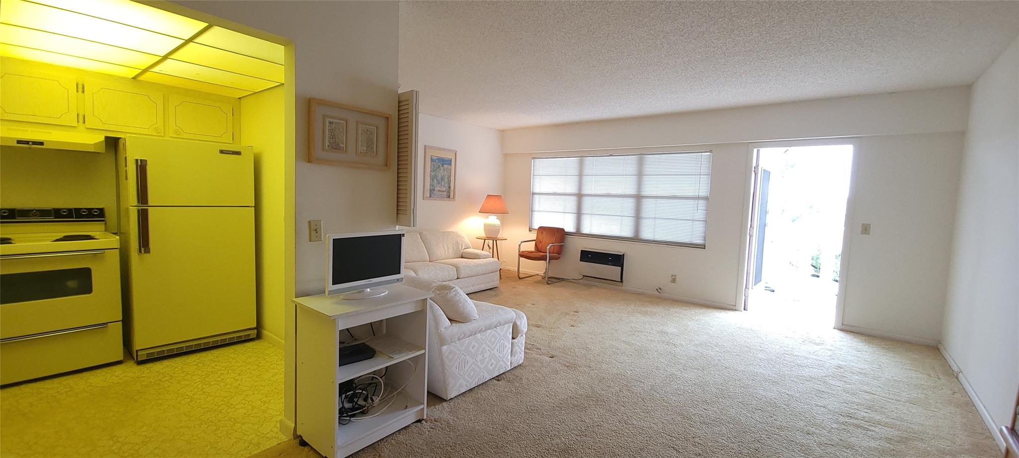 CENTURY VILLAGE WEST - Residential