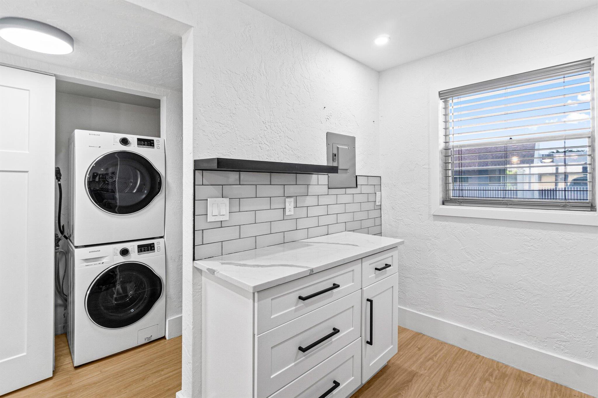 2960 SW 22nd Avenue 8160, Delray Beach, FL, 33445/$297,000 3 2960 SW 22nd Avenue 8160
