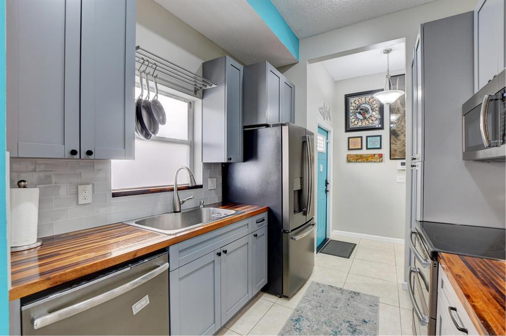 TRENDS AT BOCA RATON UNIT 2 - Residential