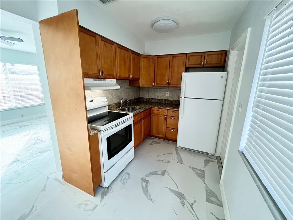 Oakland Park Second Add 2 - Residential Lease