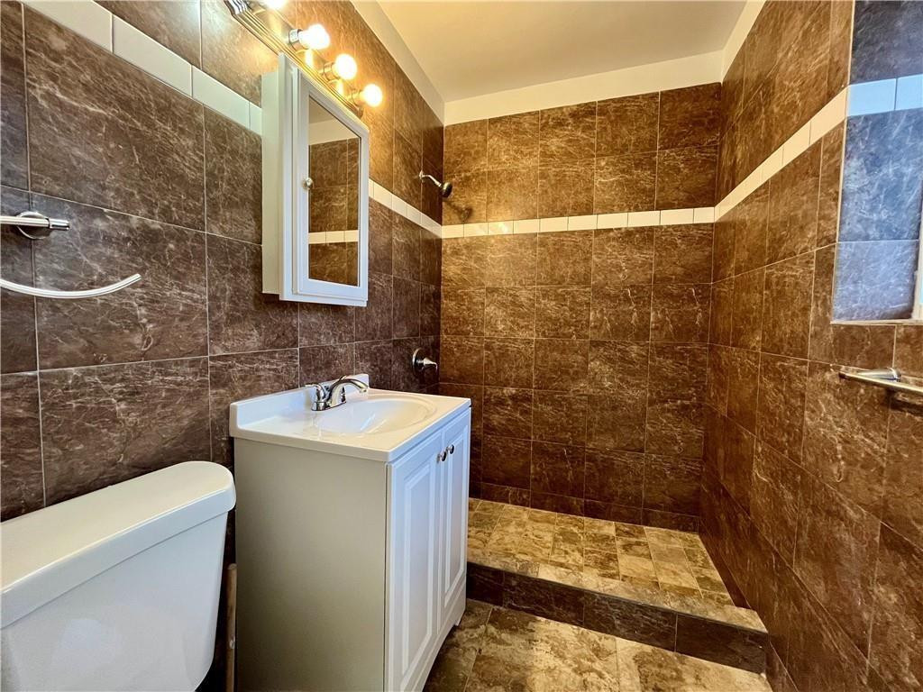 Oakland Park Second Add 2 - Residential Lease