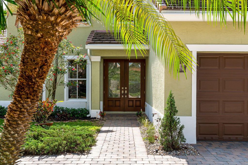 Photo of 9042 Sedgewood Drive, Lake Worth, FL 33467 (MLS # R10968773)