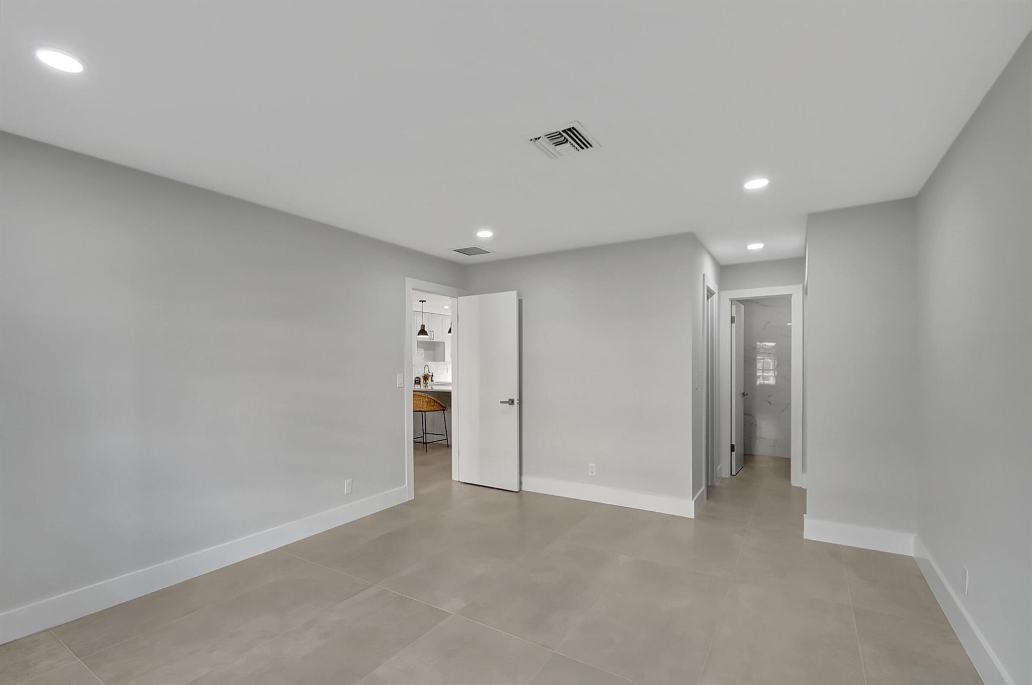 Palm Greens / PALM GREENS - Residential