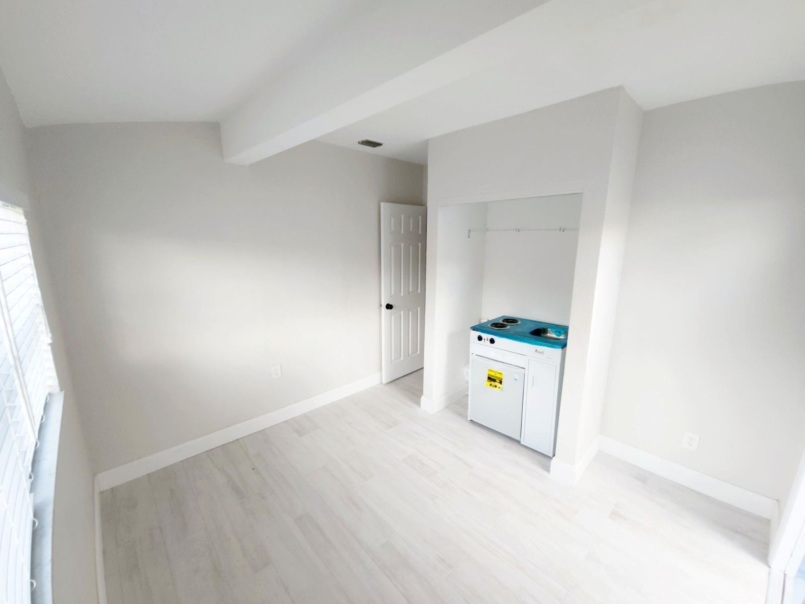 Miramar Sec 19 57-30 B - Residential Lease