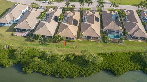 A home in Hutchinson Island