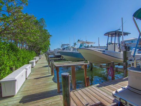 A home in Hutchinson Island