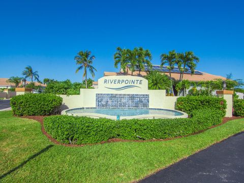 A home in Hutchinson Island