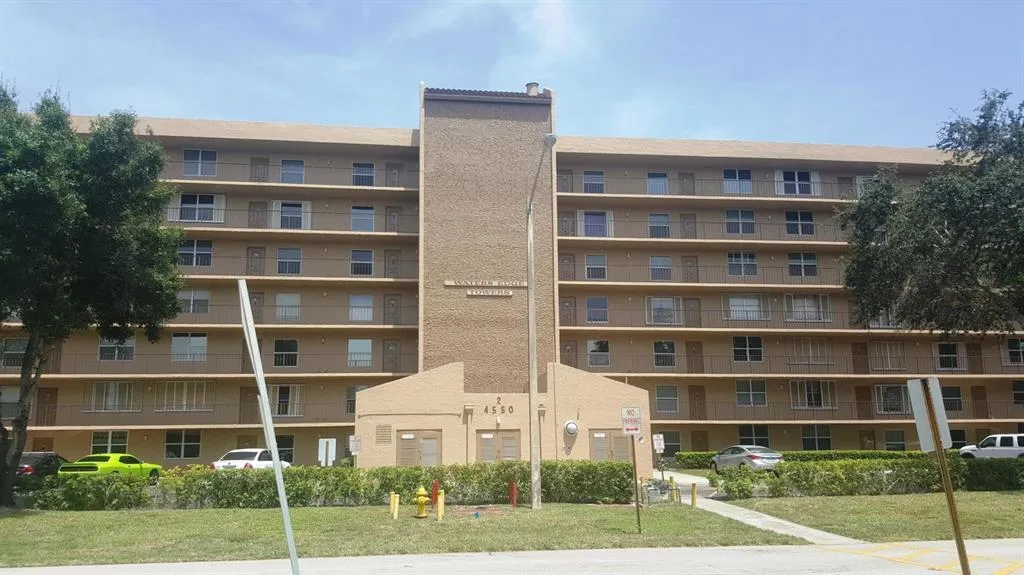 4550 NW 18th Ave Unit 407  