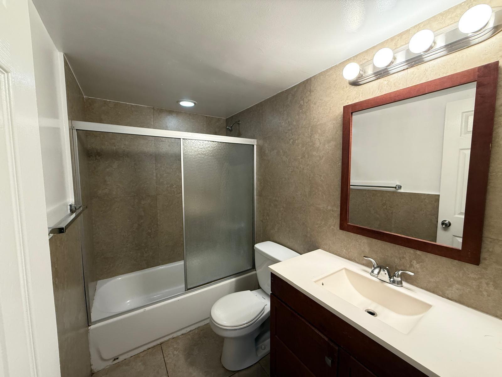 Resub Of Highland Estates - Residential Lease