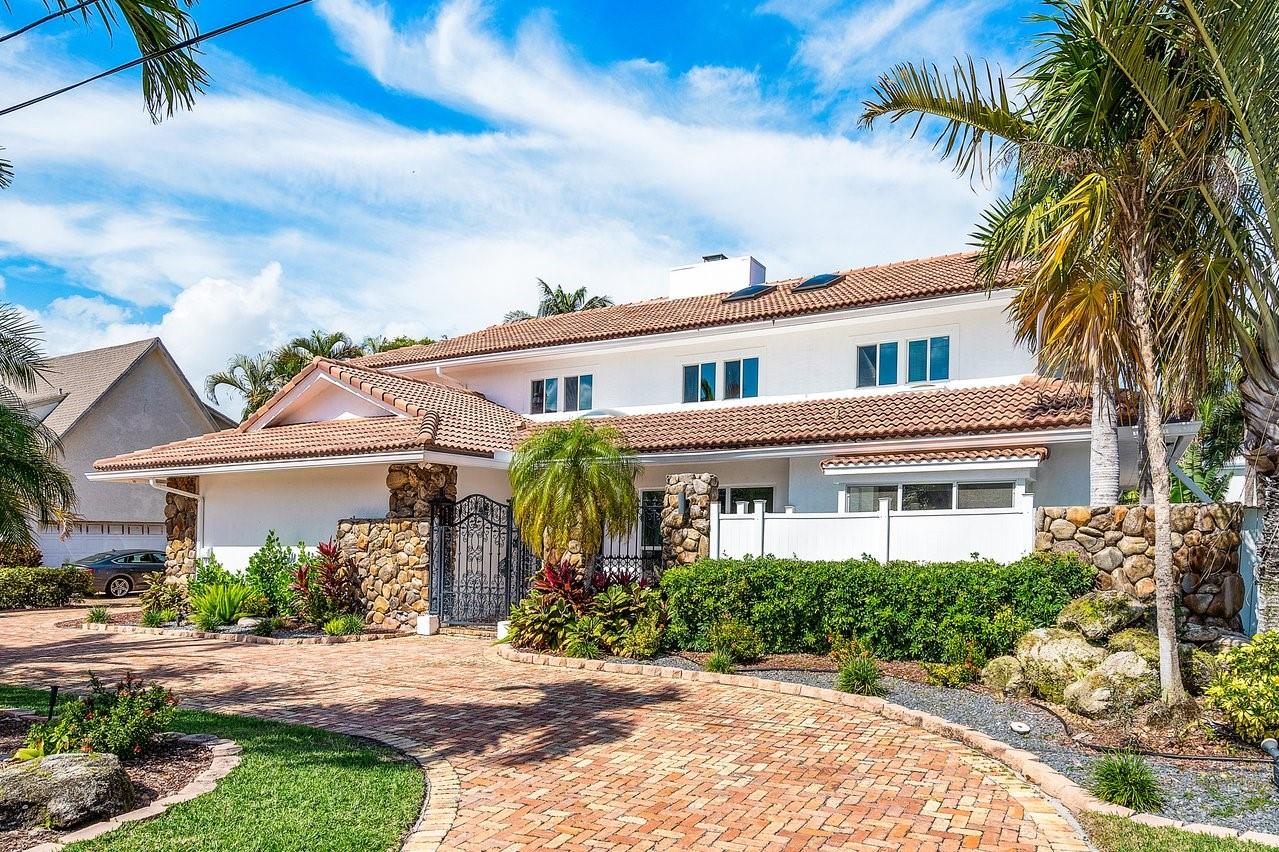 TROPIC ISLE 3RD SEC - Residential