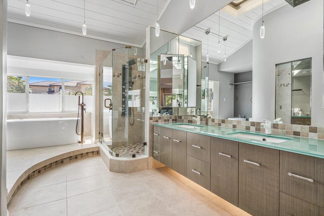 TROPIC ISLE 3RD SEC - Residential