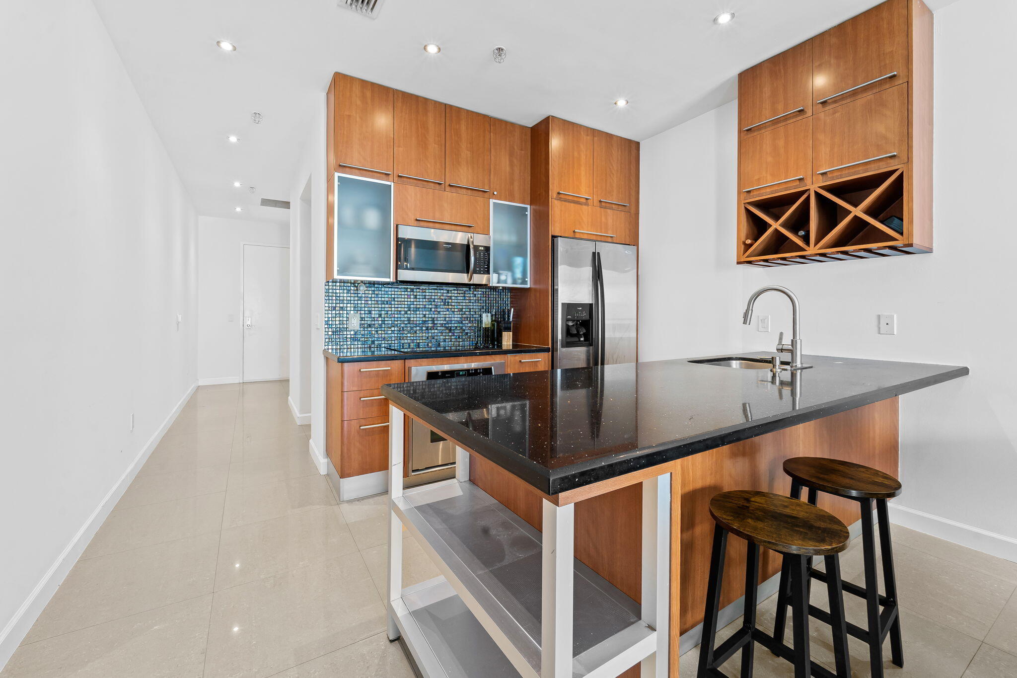 LATITUDE ON THE RIVER CONDO - Residential Lease