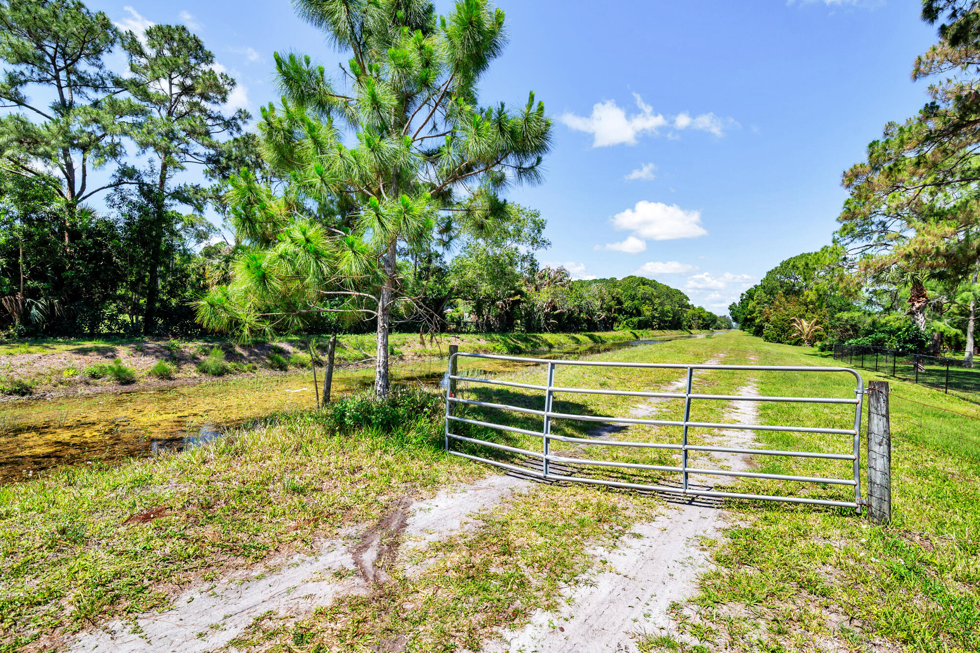 Palm Beach Estates - Land