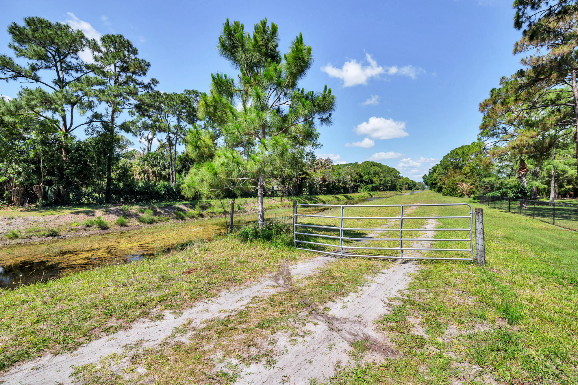 Palm Beach Estates - Land
