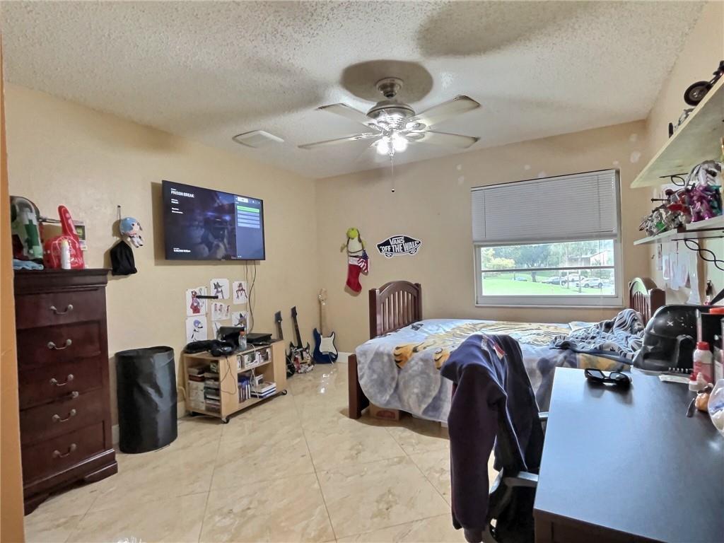 Azalea Court - Residential