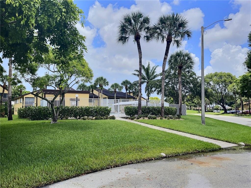 Azalea Court - Residential