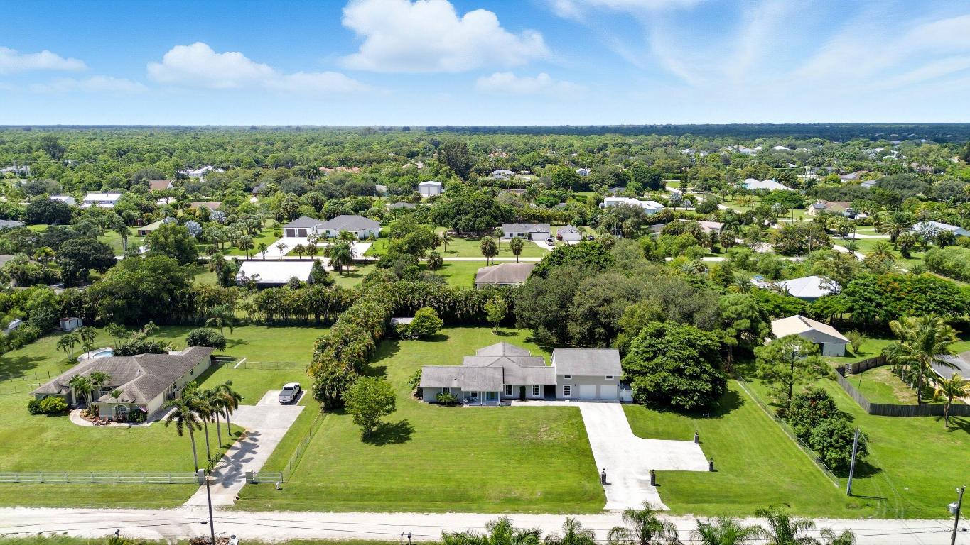 Palm Beach Country Estates - Residential