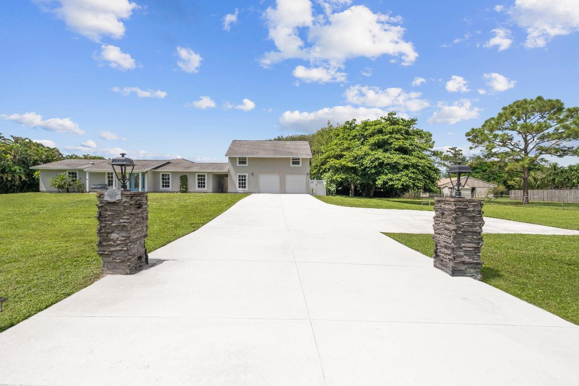 Palm Beach Country Estates - Residential