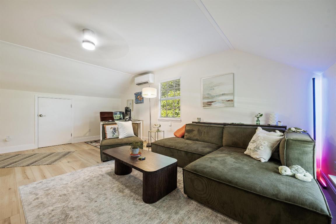 Palm Beach Country Estates - Residential