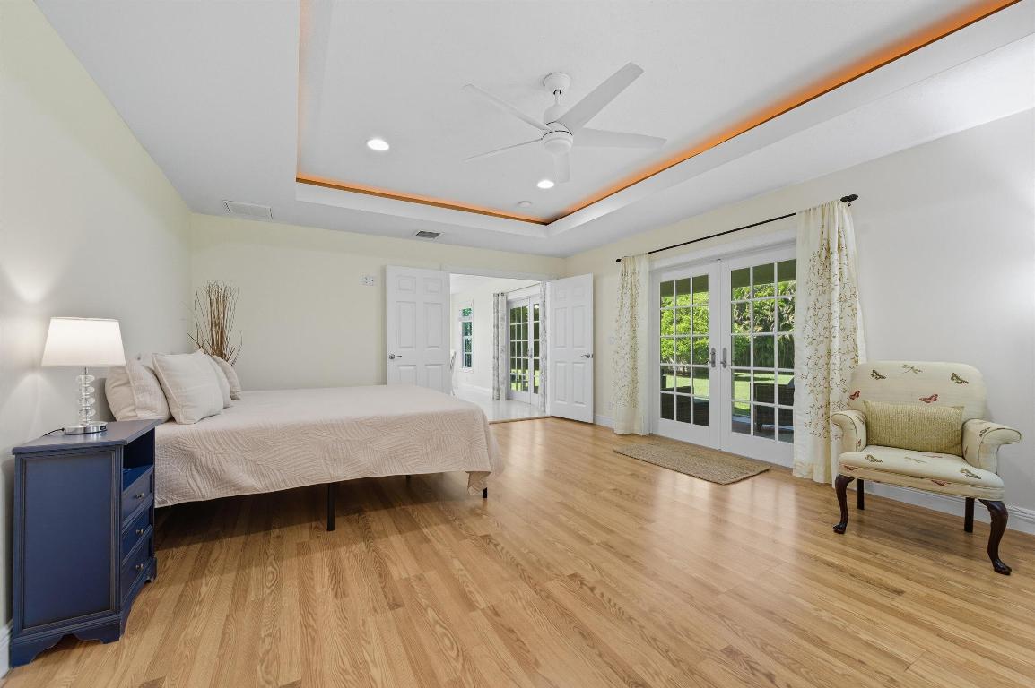 Palm Beach Country Estates - Residential