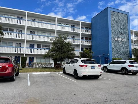 A home in Deerfield Beach