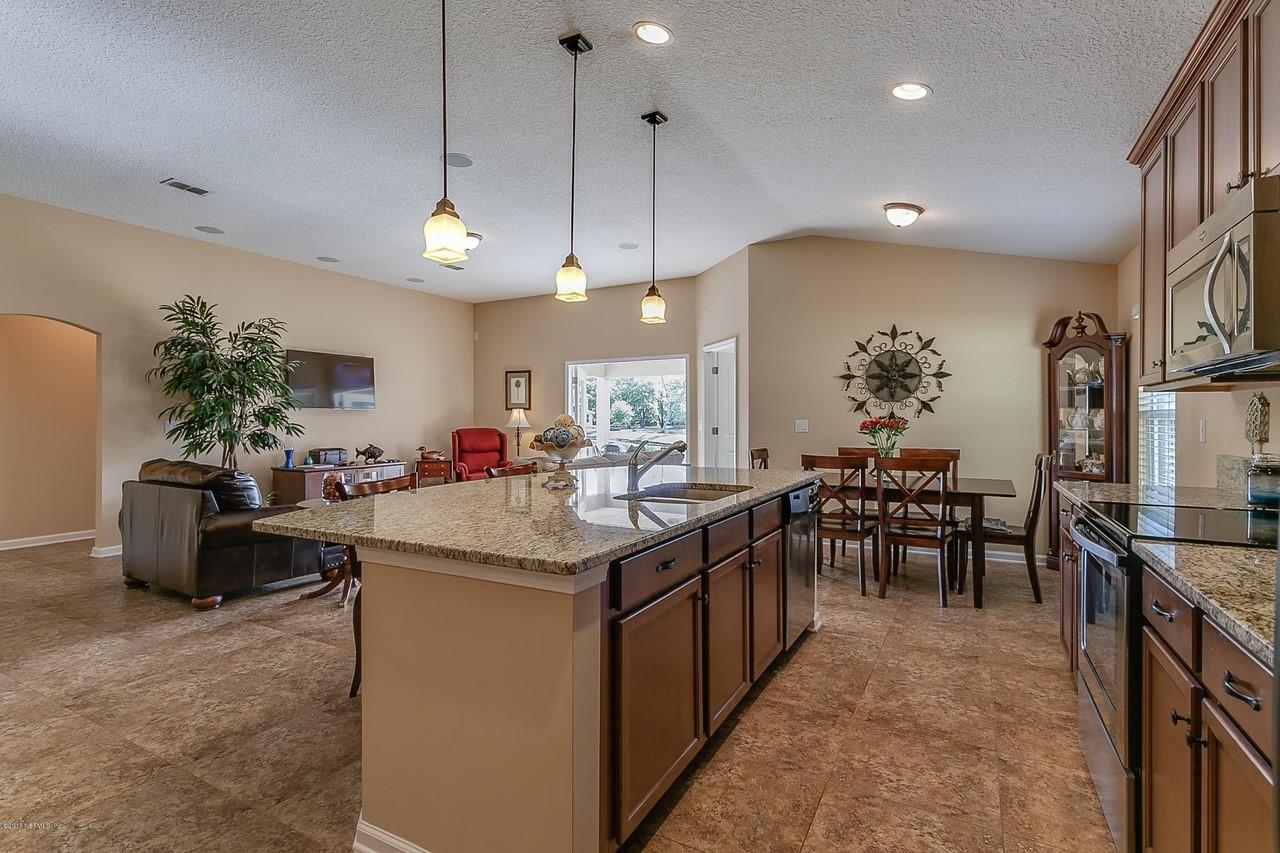 2429 Eagle Vista Ct