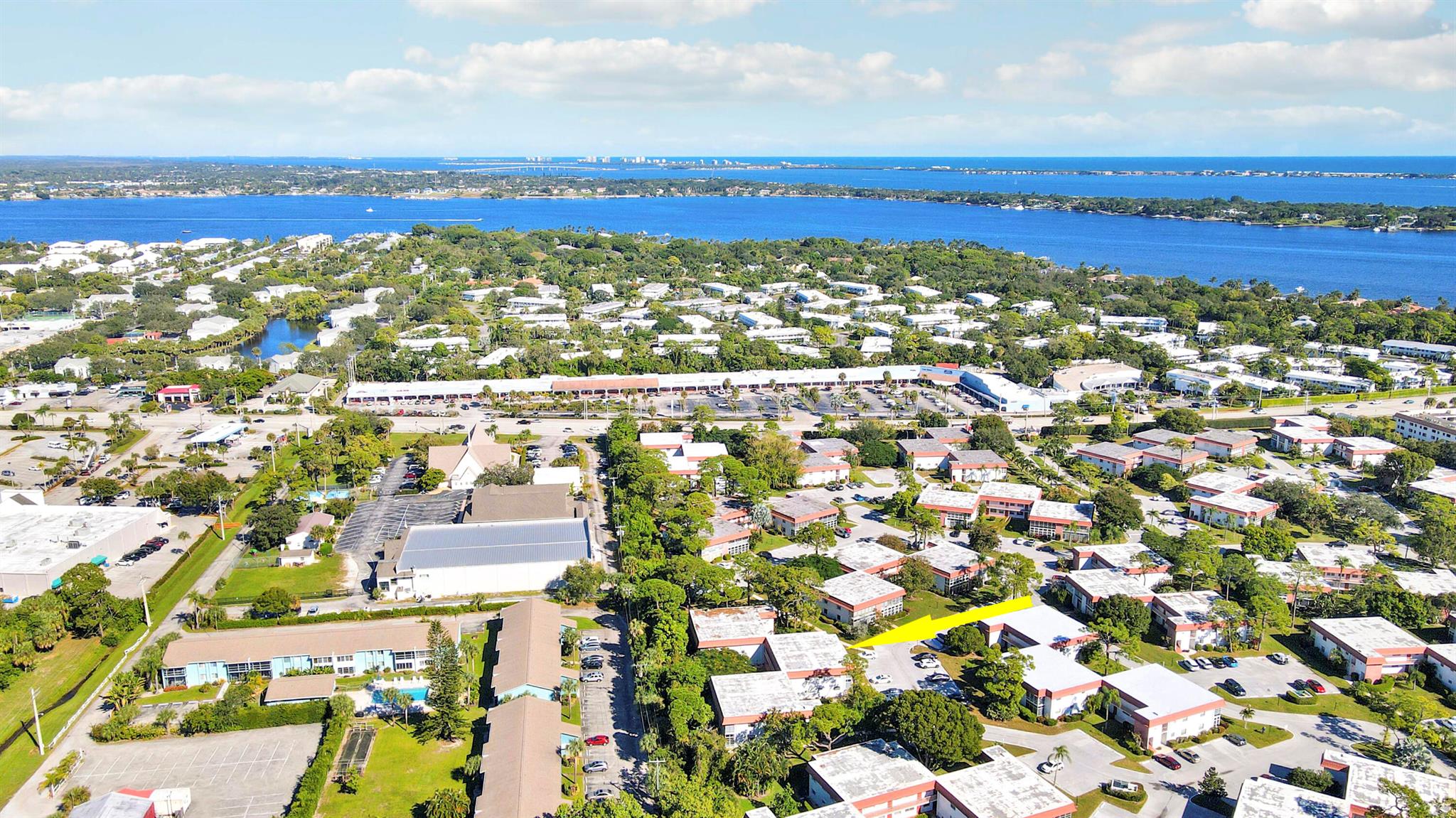 VISTA PINES CONDO - Residential