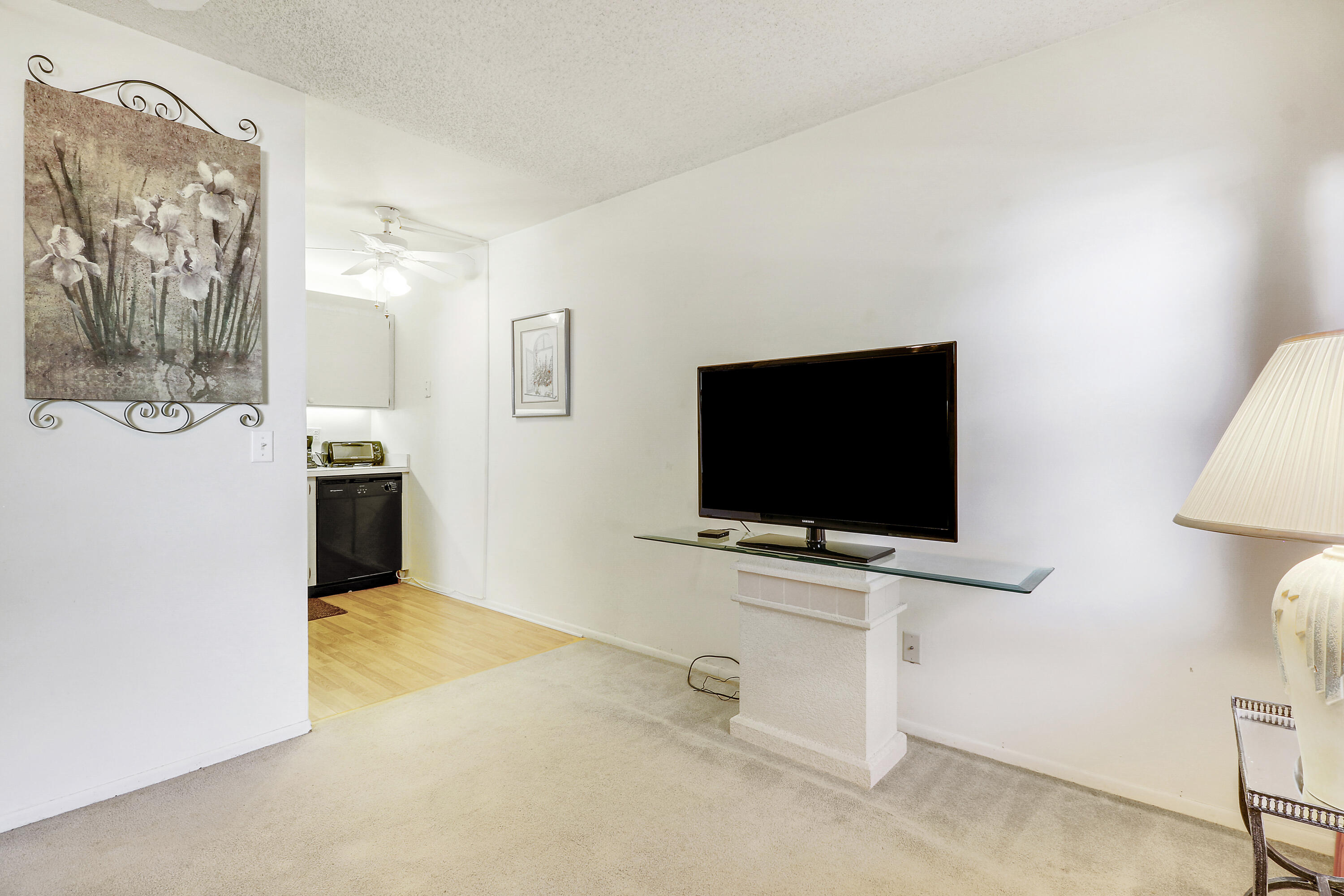 VISTA PINES CONDO - Residential