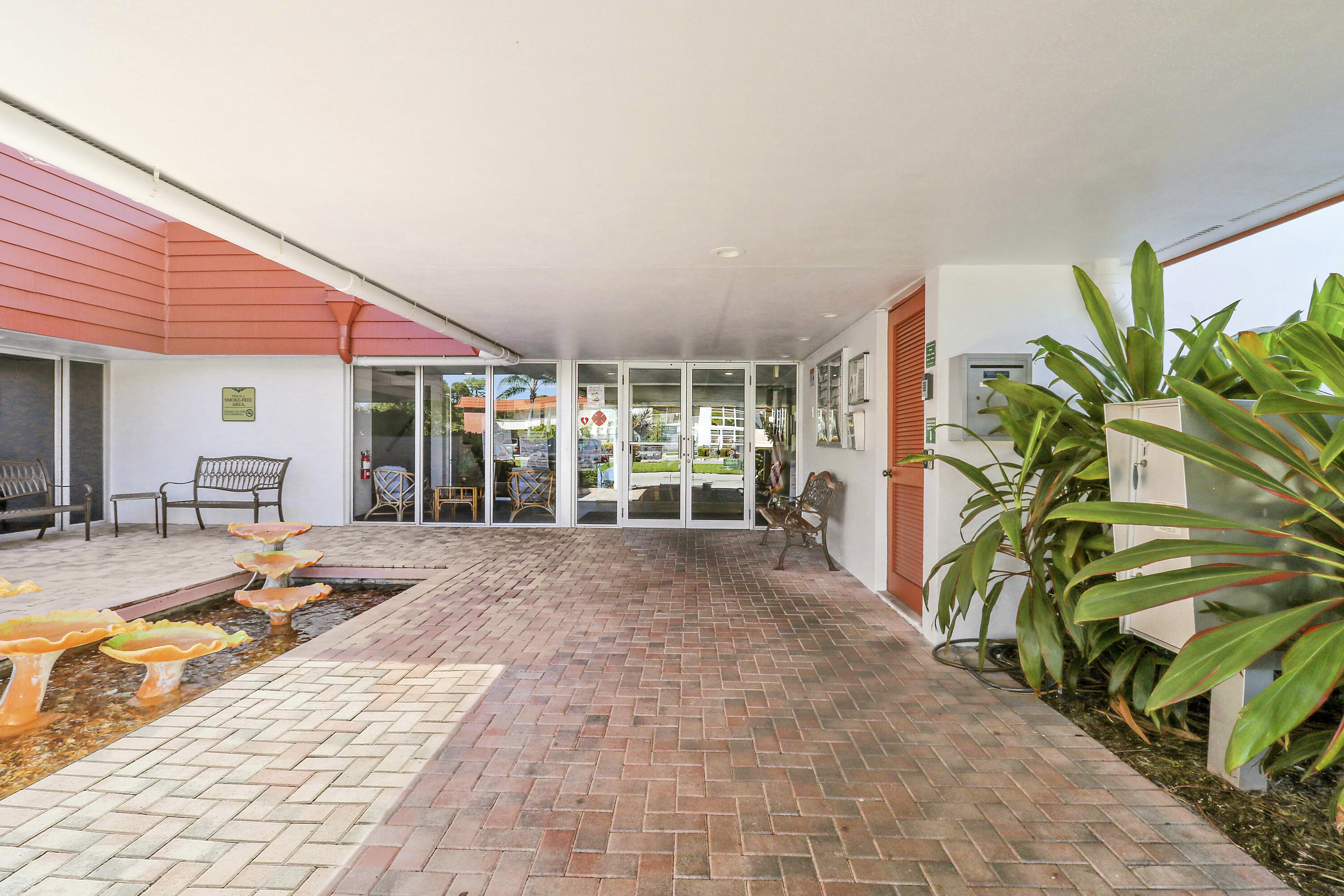 VISTA PINES CONDO - Residential