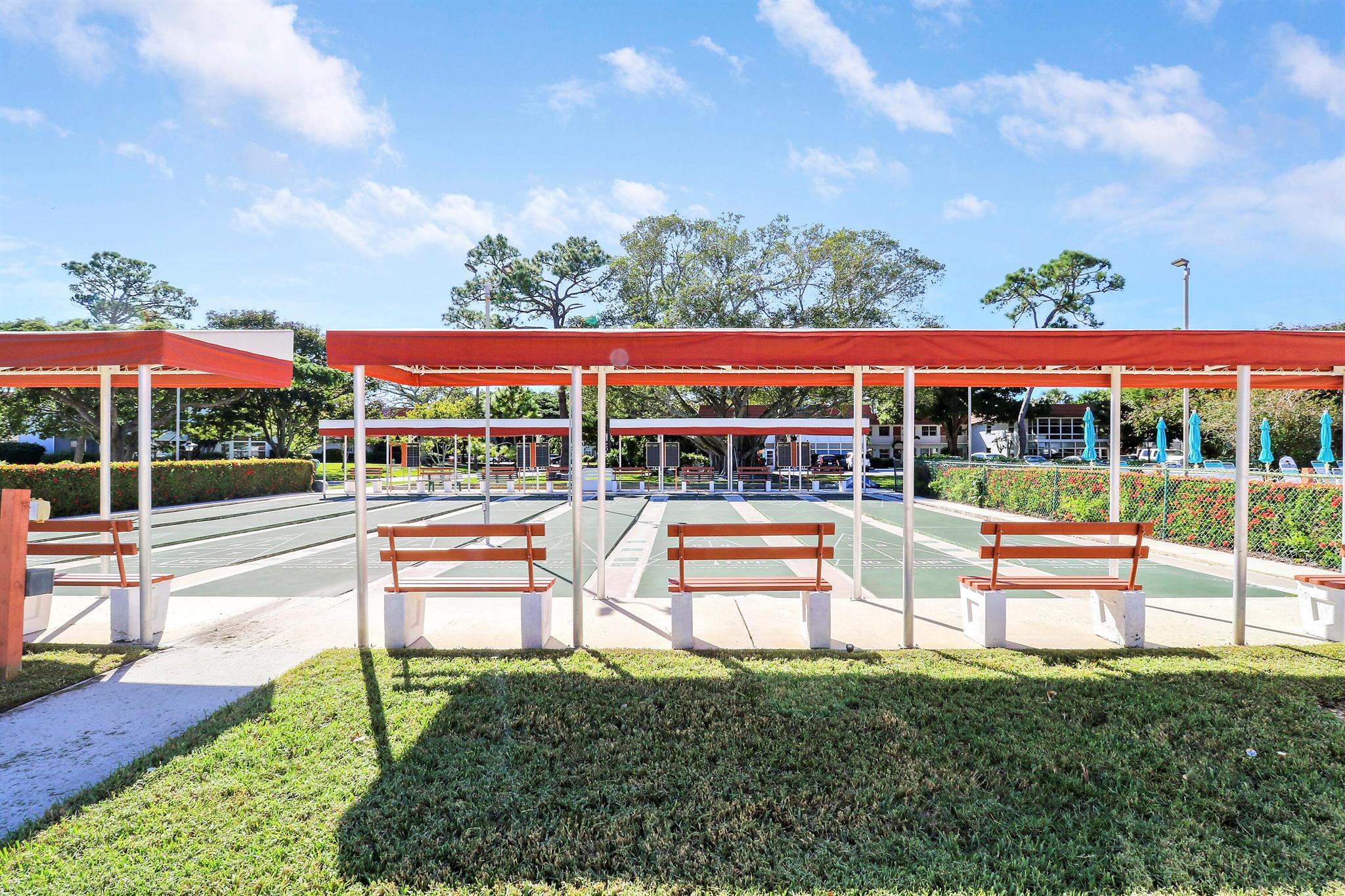 VISTA PINES CONDO - Residential