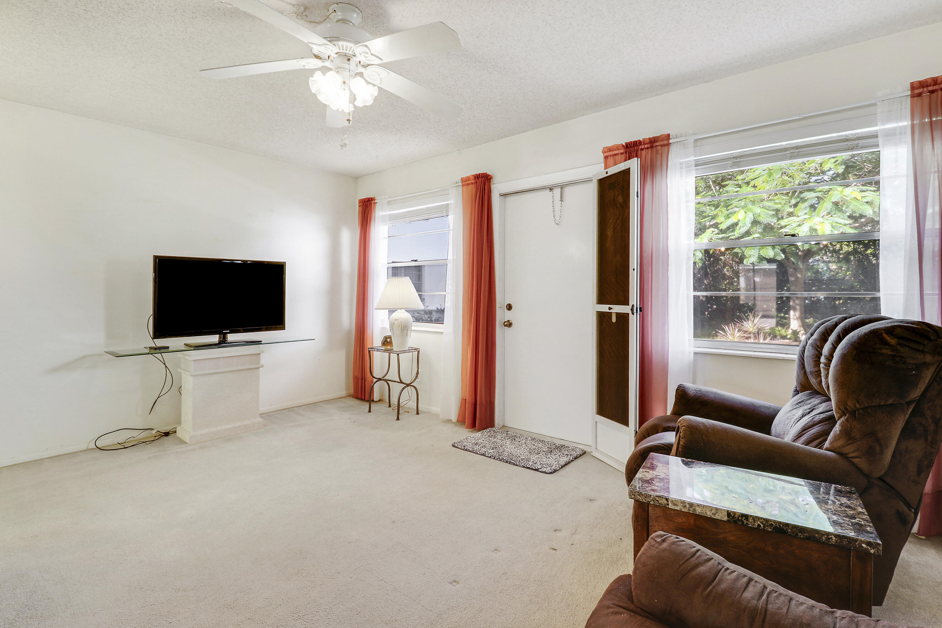 VISTA PINES CONDO - Residential