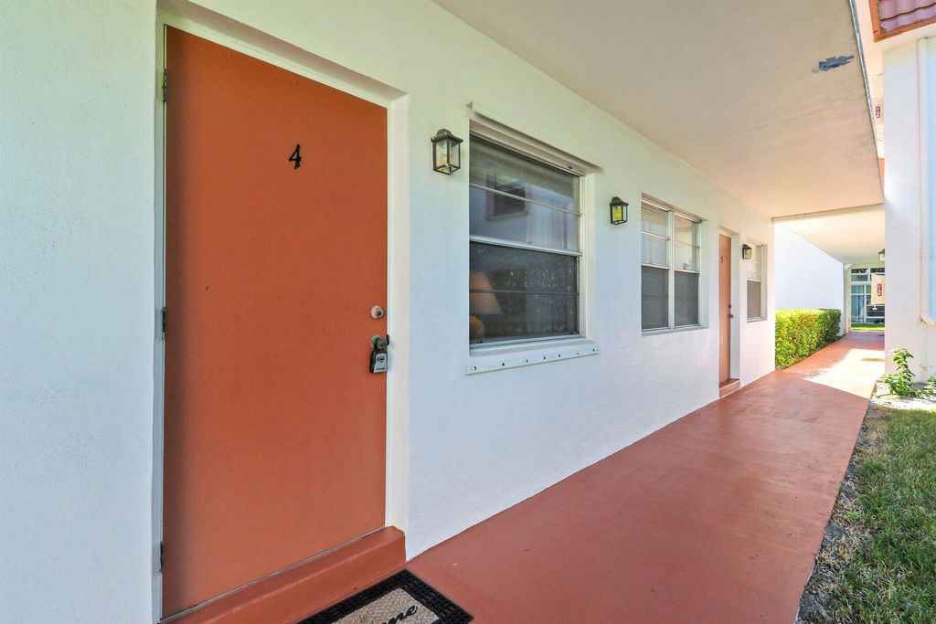 Photo of 2600 SE Ocean Boulevard #Dd4, Stuart, FL 34996 (MLS # R11144289)