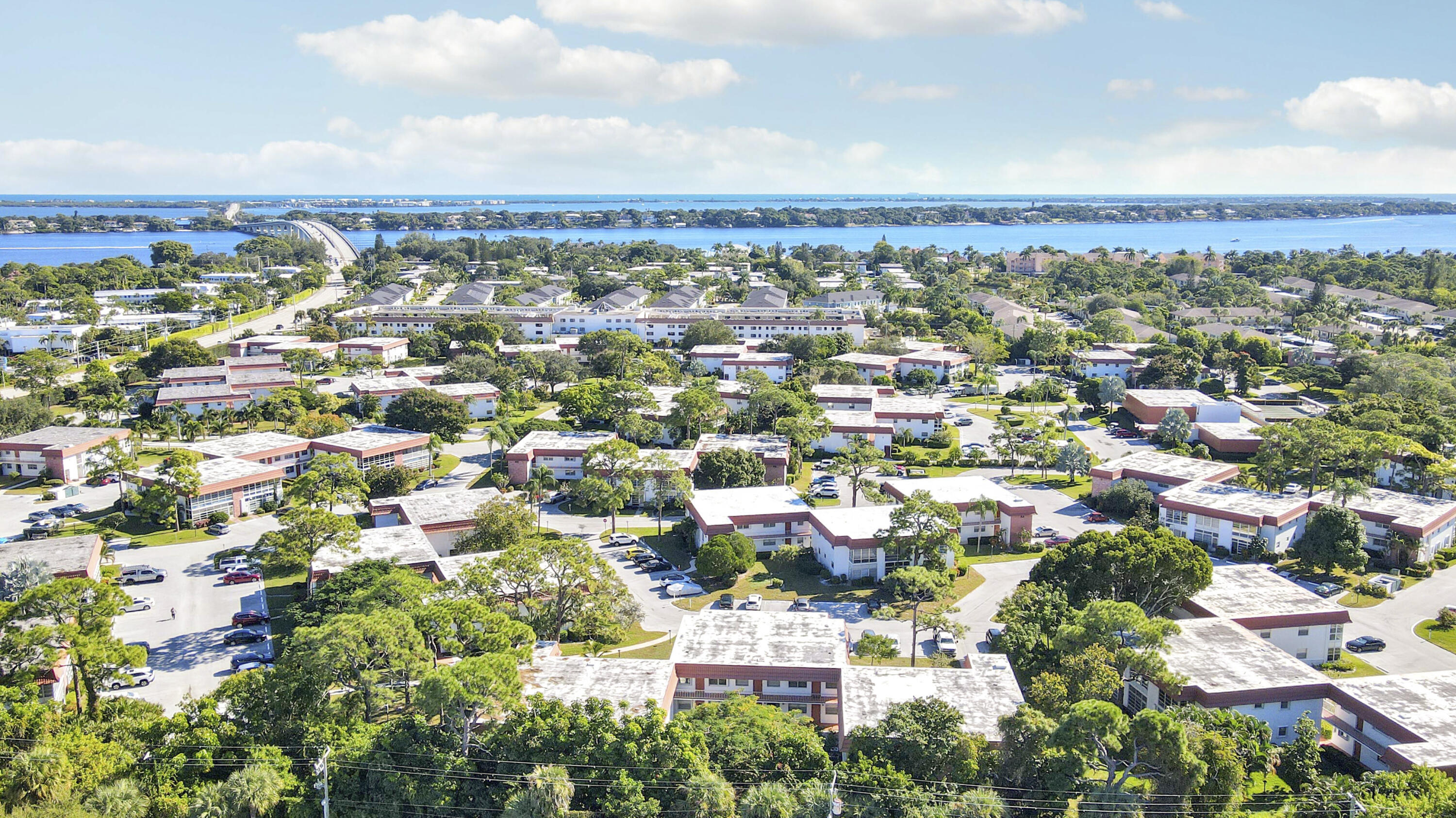 VISTA PINES CONDO - Residential