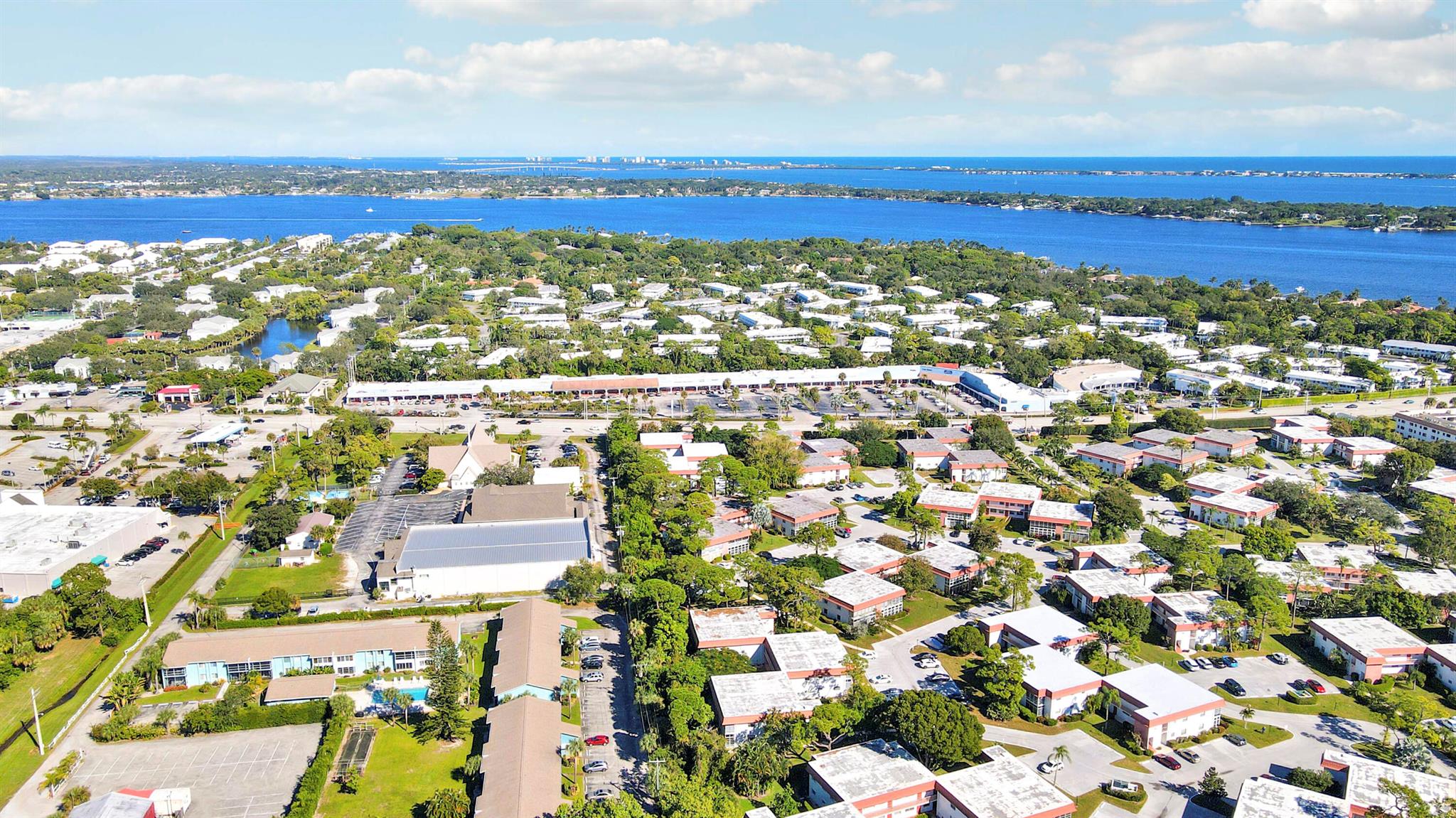 VISTA PINES CONDO - Residential