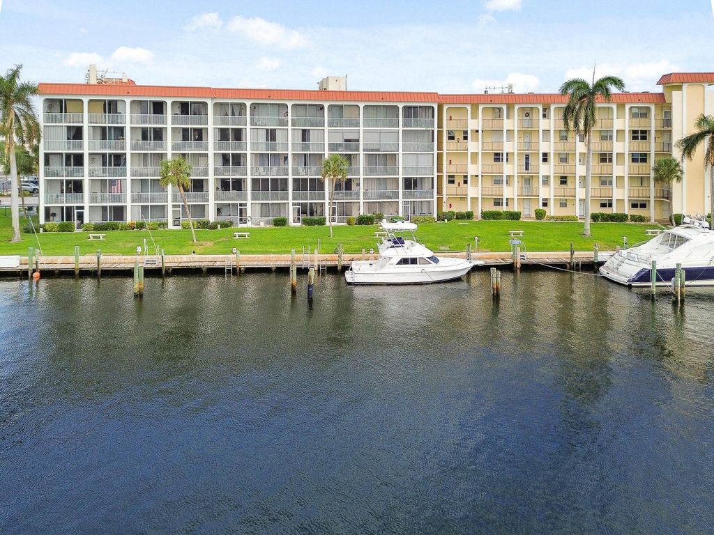 Photo of 100 Paradise Harbour Boulevard #310, North Palm Beach, FL 33408 (MLS # R11072280)