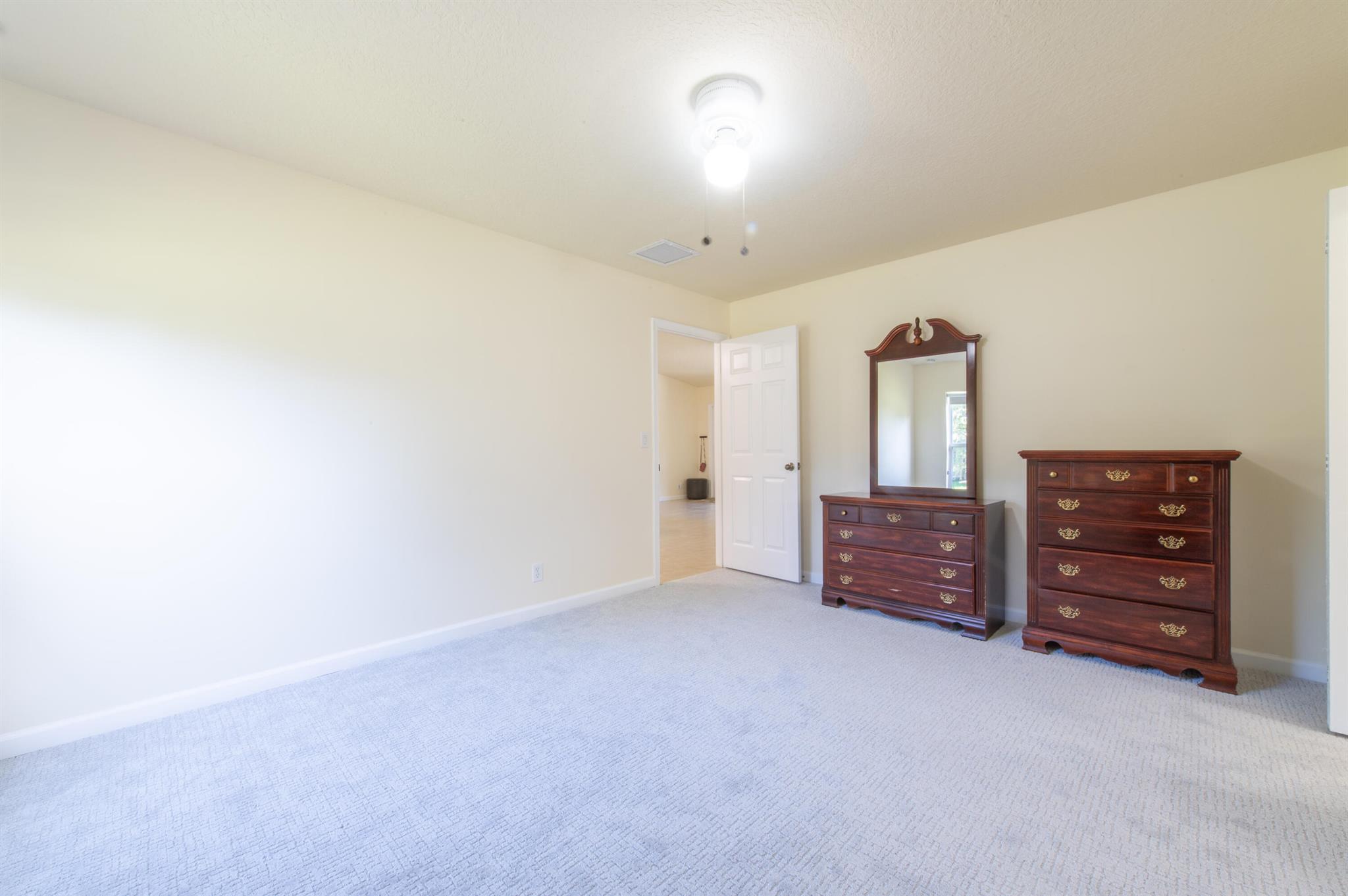 PORT ST LUCIE SECTION 33 - Residential Lease