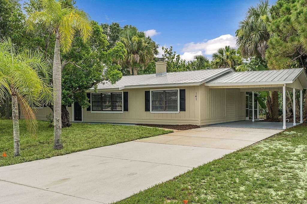 Photo of 141 Easy Street, Sebastian, FL 32958 (MLS # R11004464)