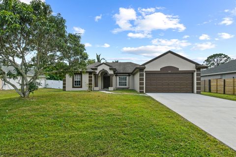 A home in Port St Lucie