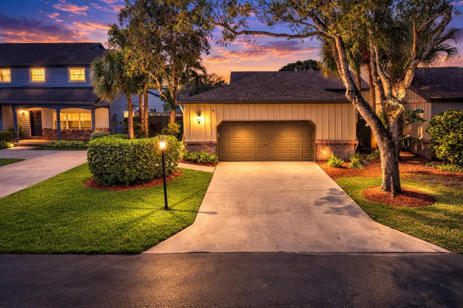 Parkland Lakes PUD 102-44 - Residential