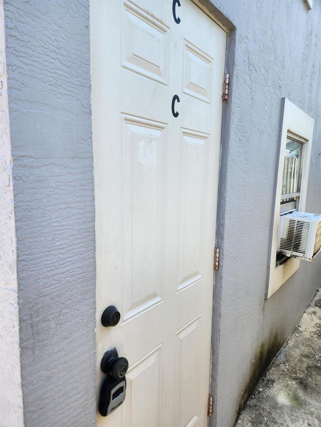 Photo of 419 S J Street #C, Lake Worth Beach, FL 33460 (MLS # R11085616)