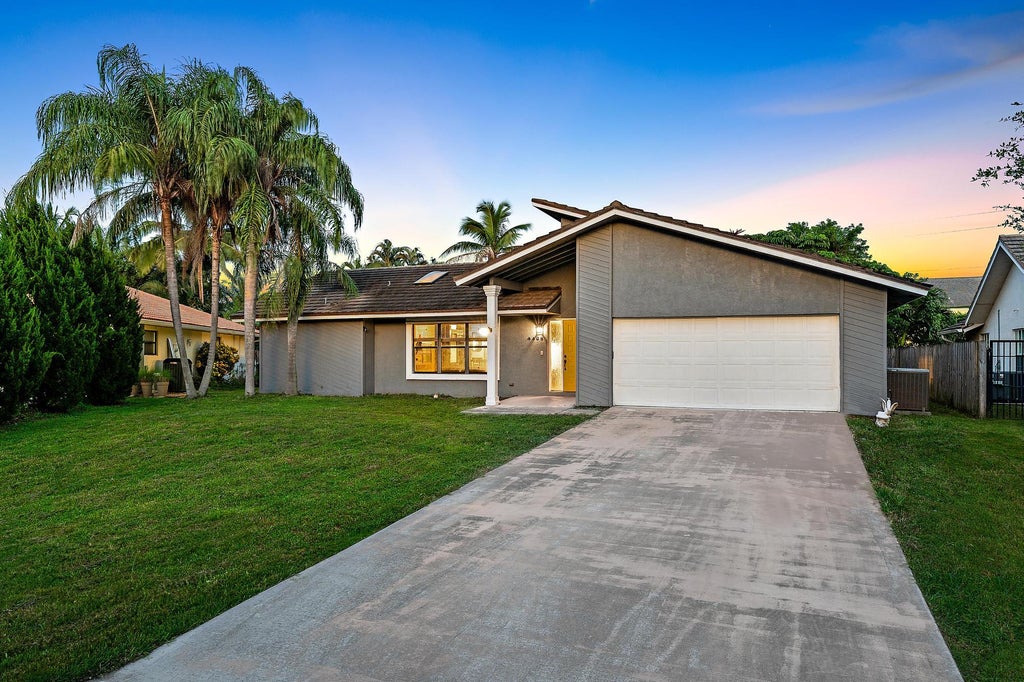 Photo of 4408 Nicole Circle, Tequesta, FL 33469 (MLS # R11023655)