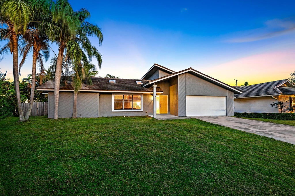 Photo of 4408 Nicole Circle, Tequesta, FL 33469 (MLS # R11023655)