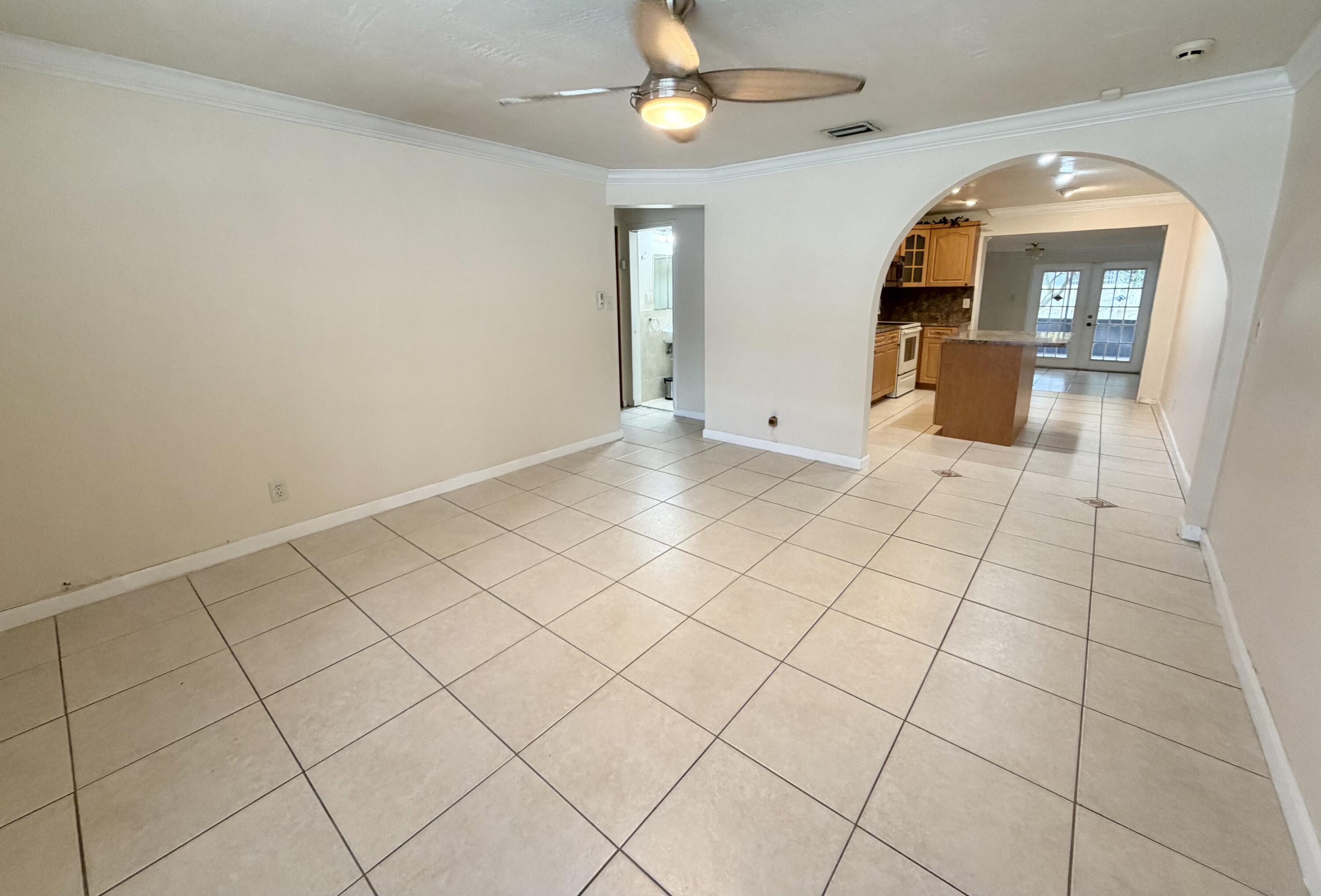 PLAYLAND ISLES - Residential Lease