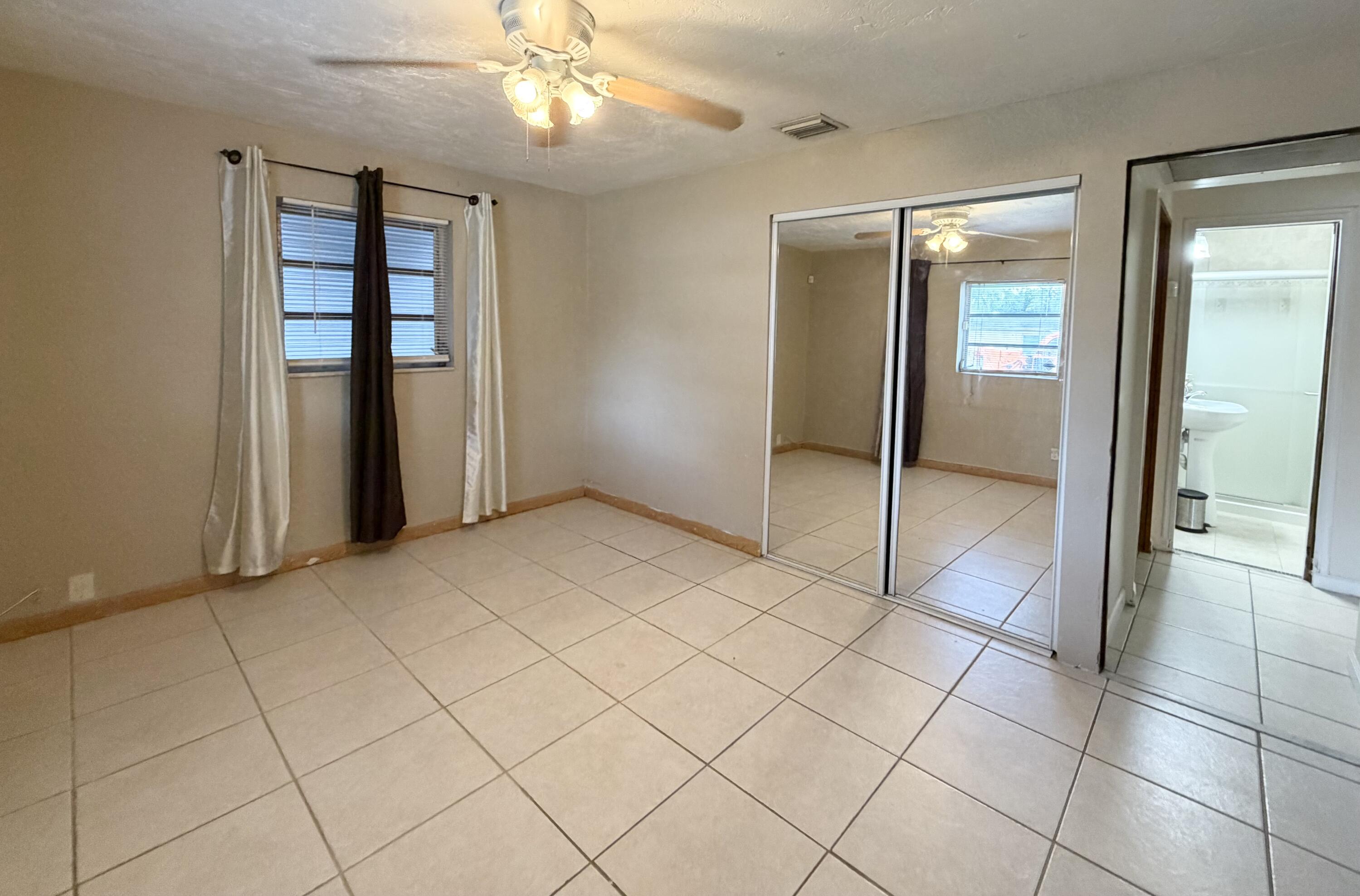 PLAYLAND ISLES - Residential Lease