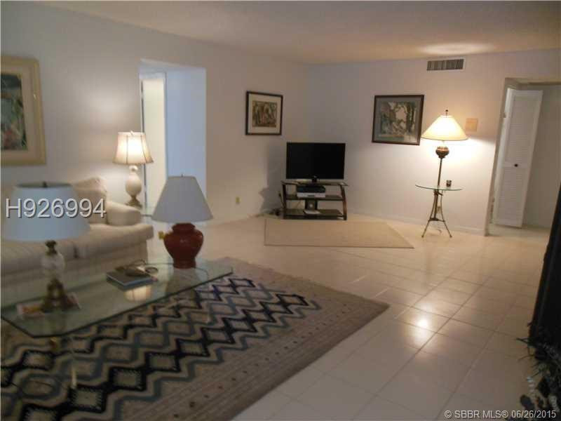 LA MER ESTATES EAST CONDO - Residential Lease